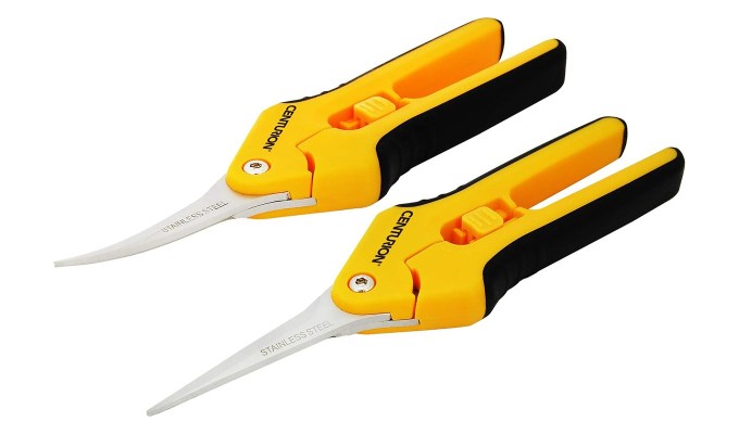 best-gardening-gifts: a pair of yellow snips with black handles.