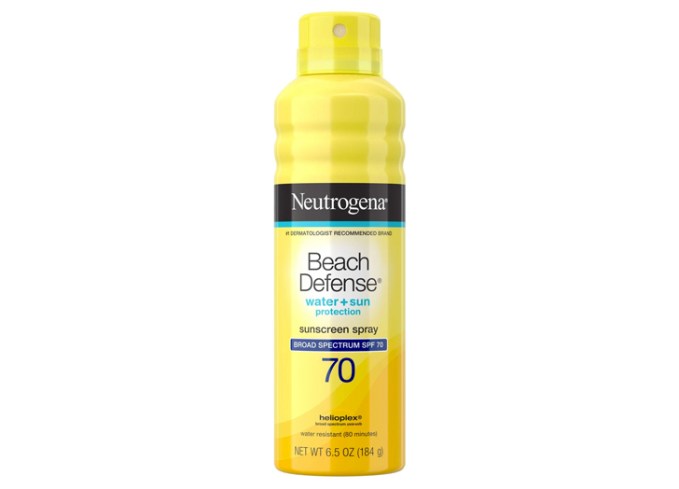 best-spray-sunscreen-neutrogena-beach-defense-sunscreen-spray-spf-70: a bottle of spray sunscreen