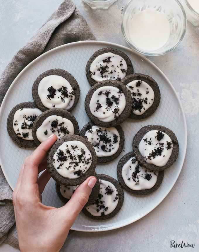 fun things to bake: plate of frosted cookies and cream shortbread cookies