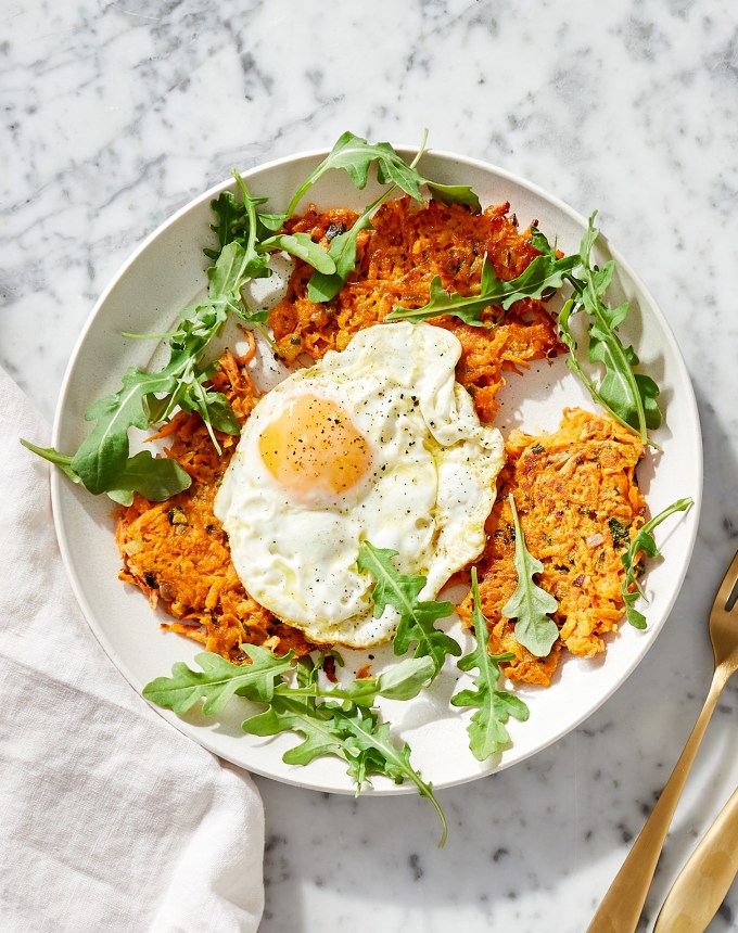 low carb meal plan: sweet potato rosti with fried eggs and greens