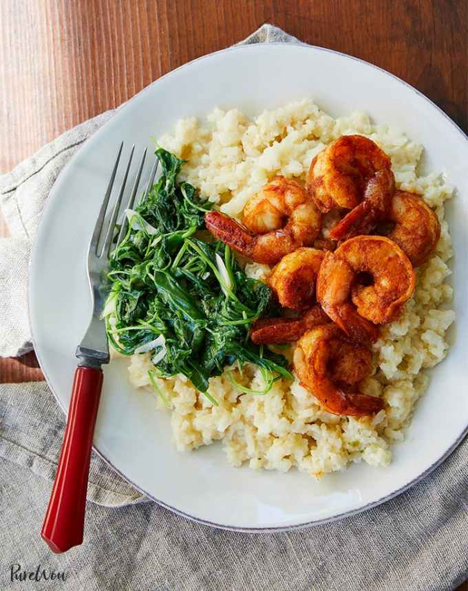 shrimp with cauliflower grits and arugula recipe