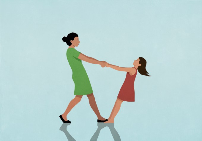 things a trauma therapist wants parents to stop doing illustration of a woman and daughter playing